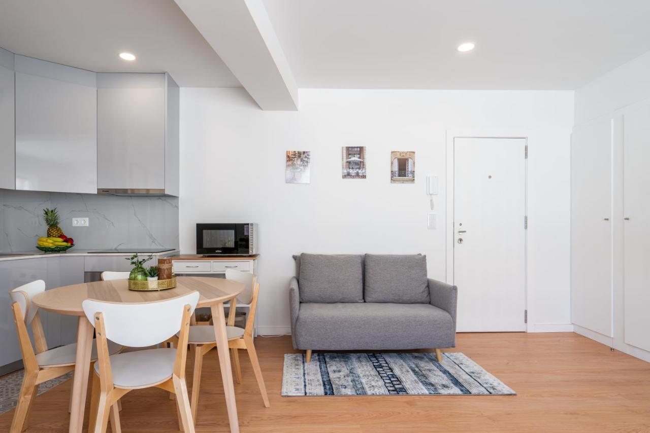 Host Wise - Comfy Sunny Flat - Prime Location Apartment Porto Ngoại thất bức ảnh