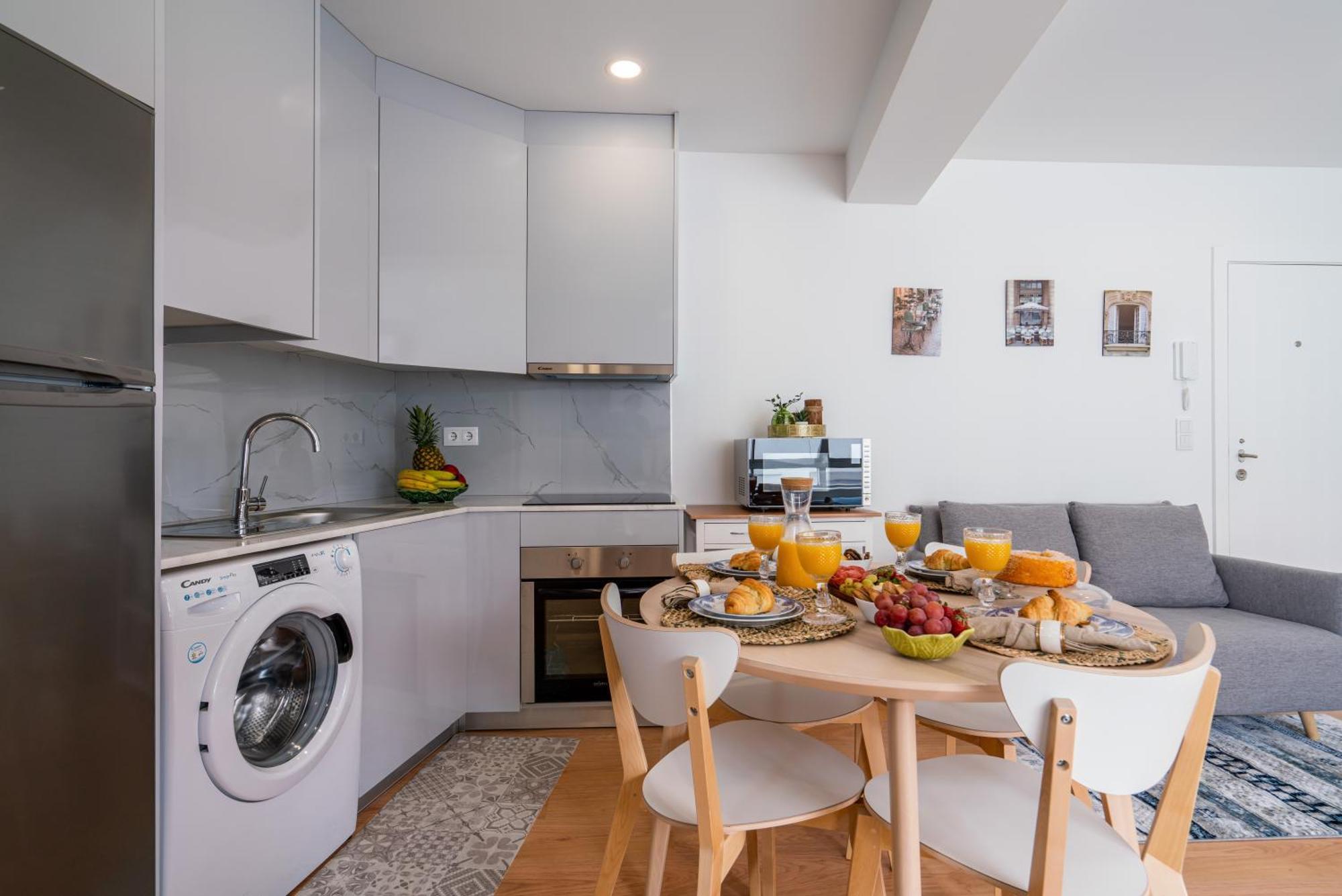 Host Wise - Comfy Sunny Flat - Prime Location Apartment Porto Phòng bức ảnh